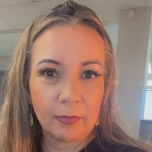 Meet your Posher, Dalia